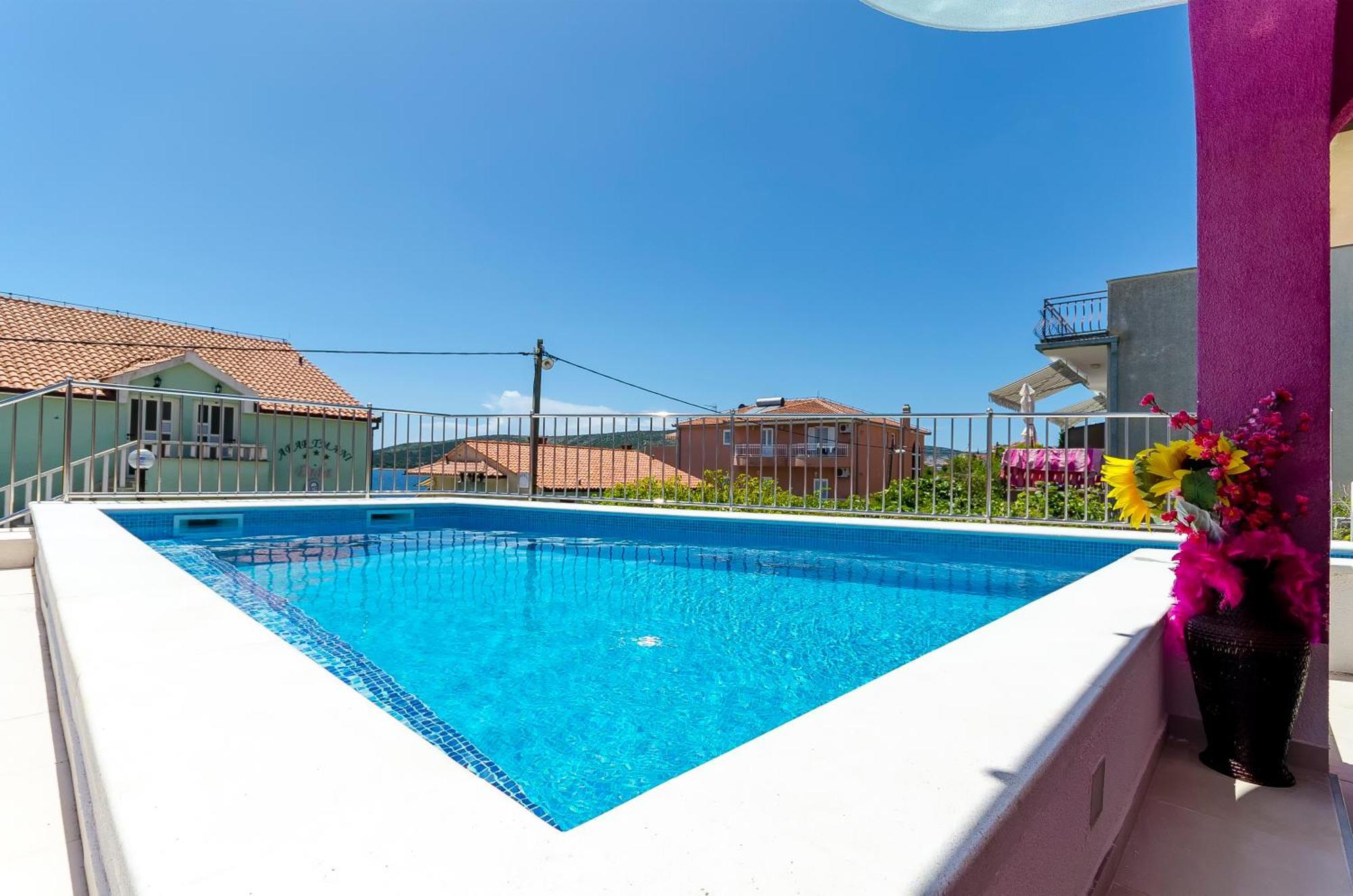 Villa Pinky And Superior Trogir Seget Vranjica Kültér fotó